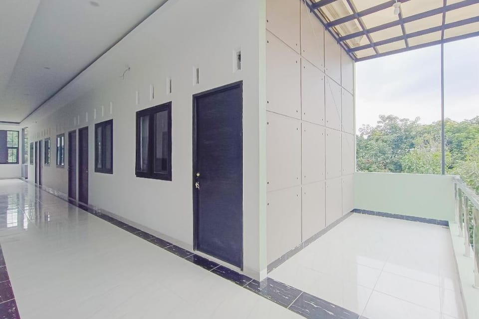RedDoorz Syariah near RSUD Kajen Pekalongan Hotel in Indonesia