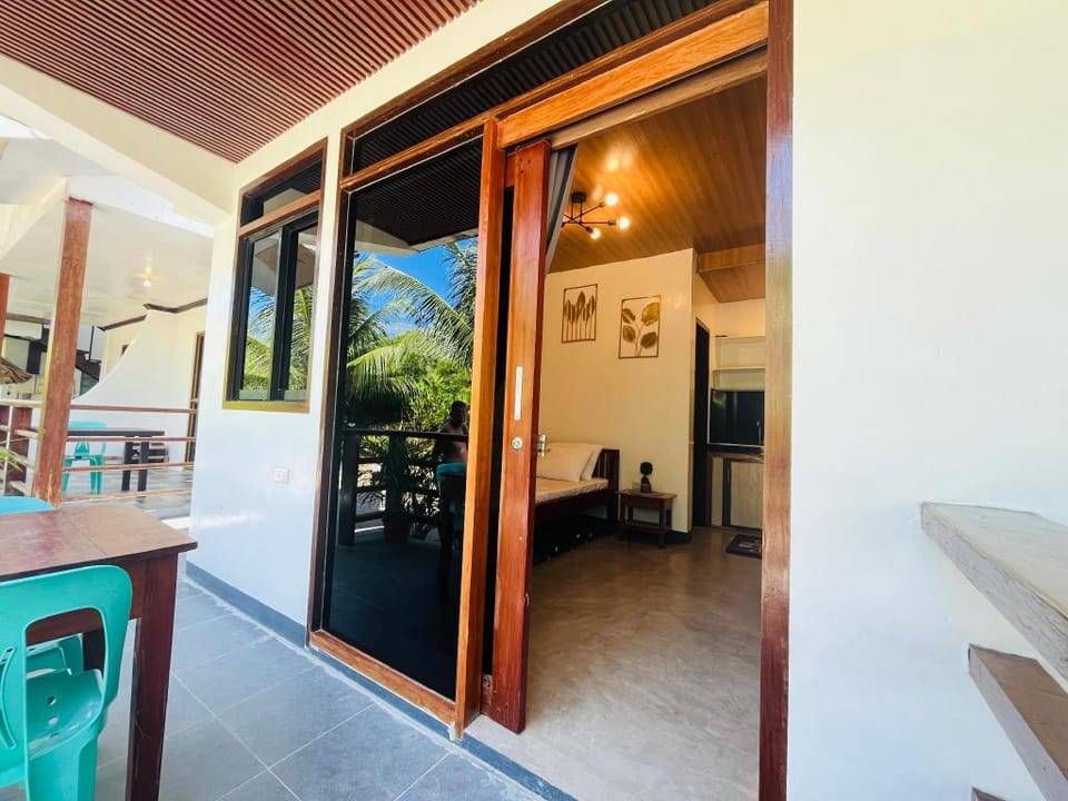 Kiera Homestay Bed and Breakfast in General Luna