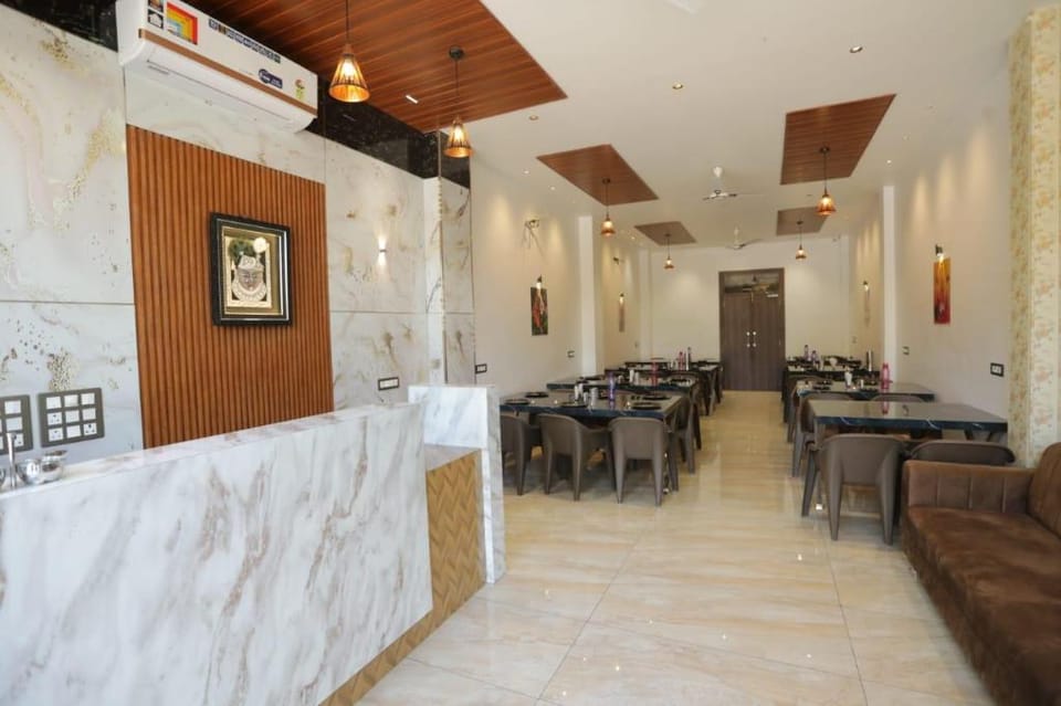 Rajmoti hotel & restro Hotel in Gujarat