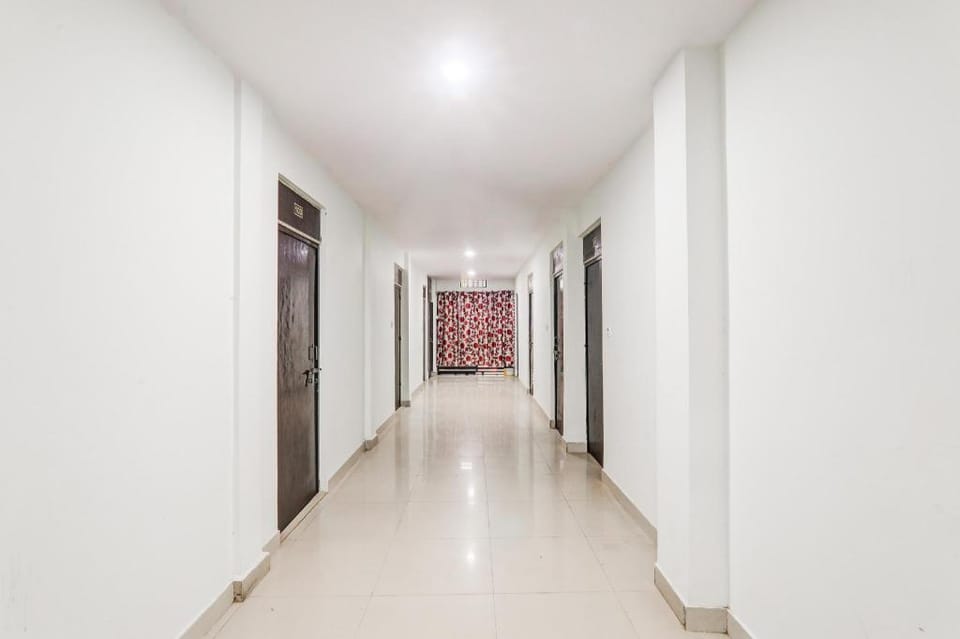 Hotel O Super SHUBH INN HOTEL Hotel in Lucknow