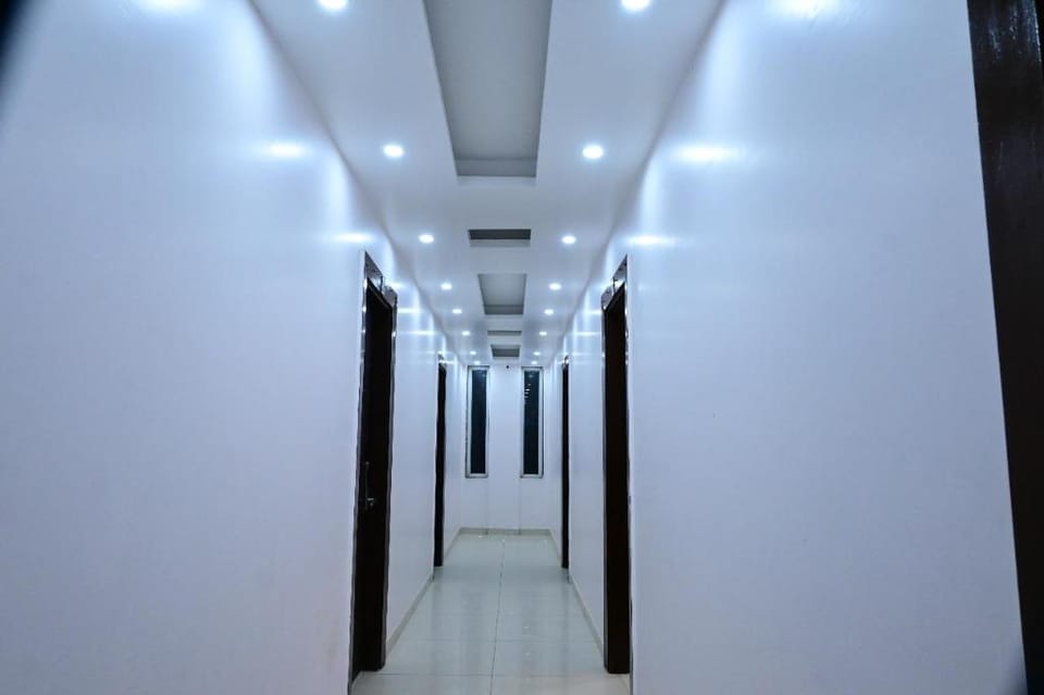 Bhagwan Hotel & Marriage Hall Hotel in Uttar Pradesh