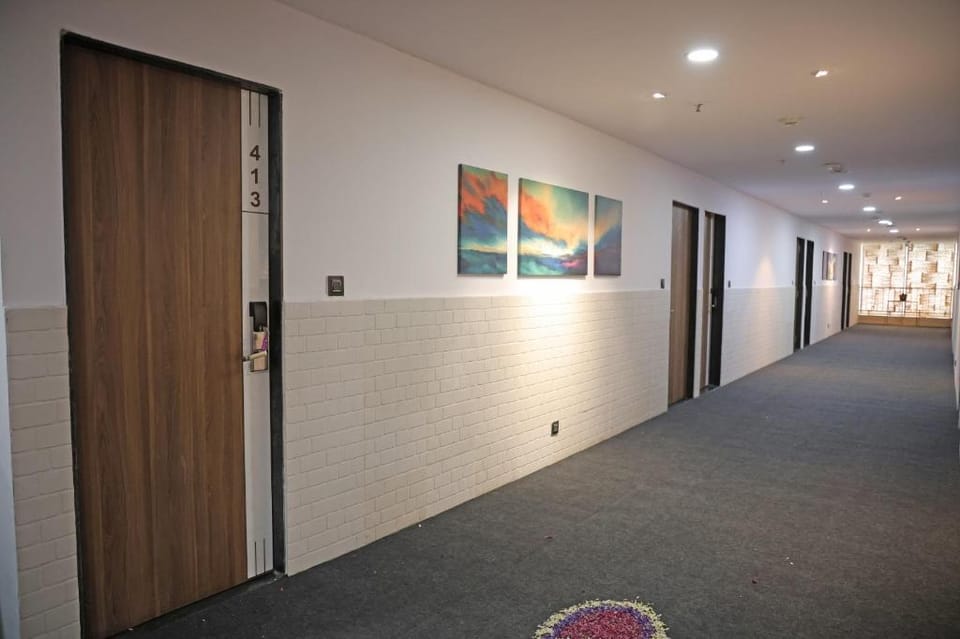 Hotel Elegant Inn by Nexottel Vesu Hotel in Gujarat