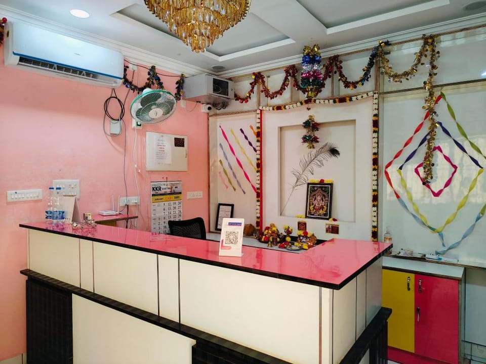 Dhanas Residency Auroville Hotel in Tamil Nadu