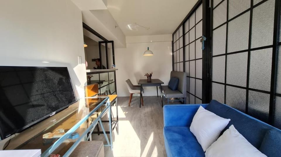 Capitol Central Condo, 2 Bdrm - Nato’s Residences Apartment in Bacolod