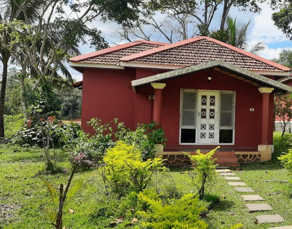 Dandeli Chalet Bed and Breakfast in Karnataka