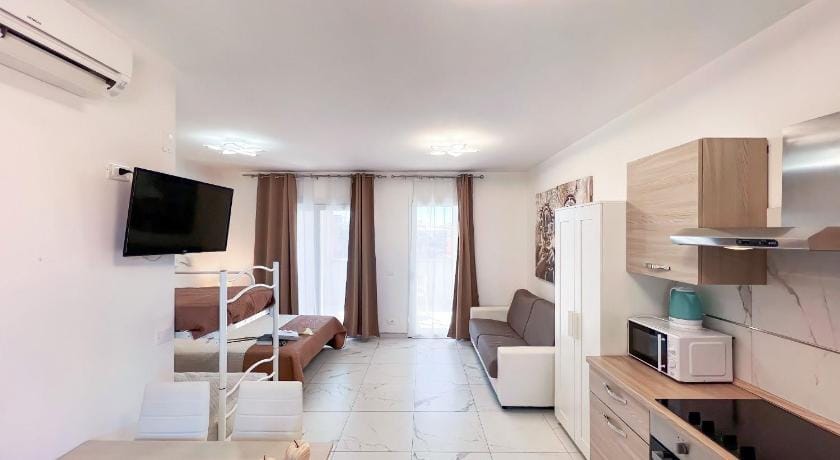 New vibrant apartment in Bibione Apartment in Bibione