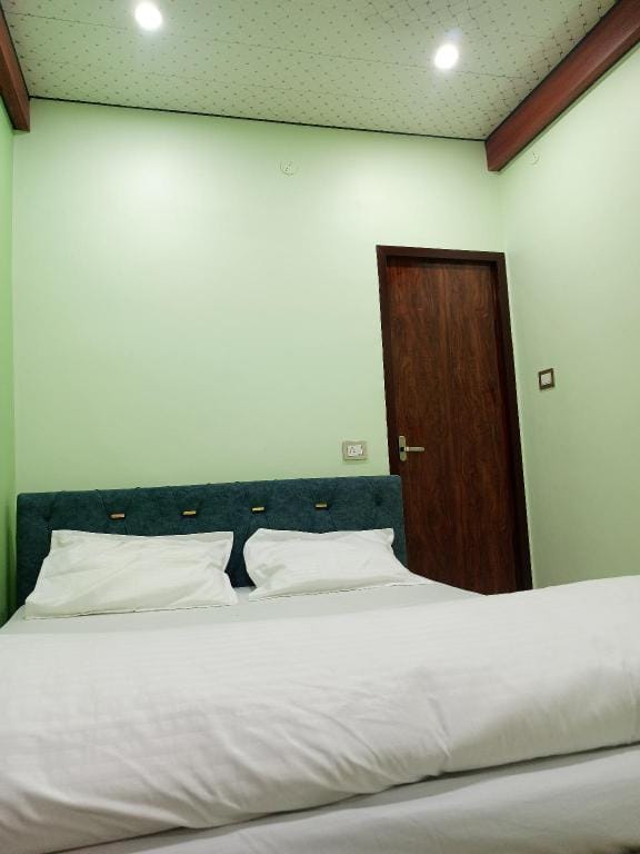 Mahaveer Homestay  Vacation rental in Varanasi