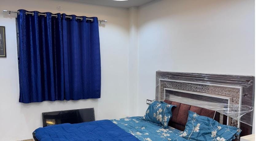 Skyline Abode - 2BHK Family Stay Apartment in India