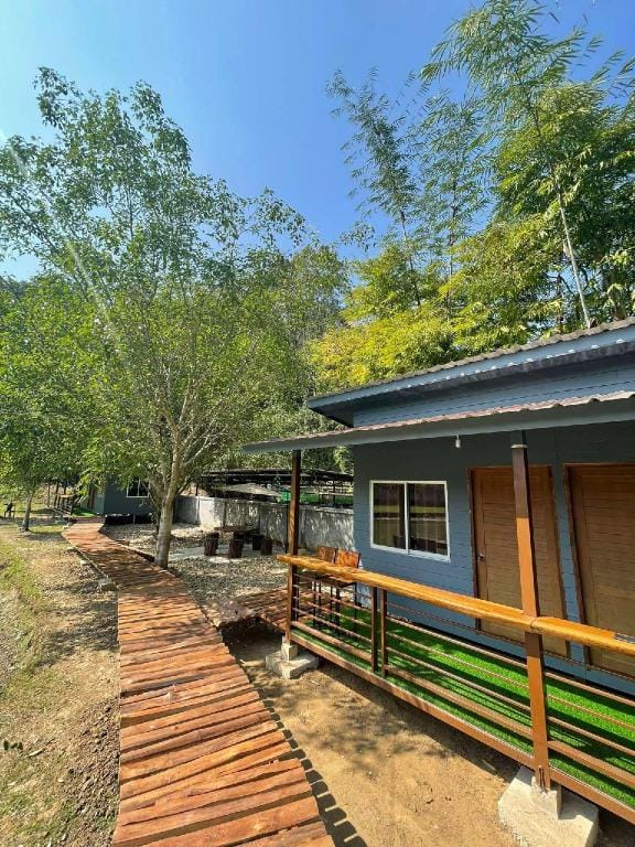 BOONDEE Homestay Farm Stay in Thailand
