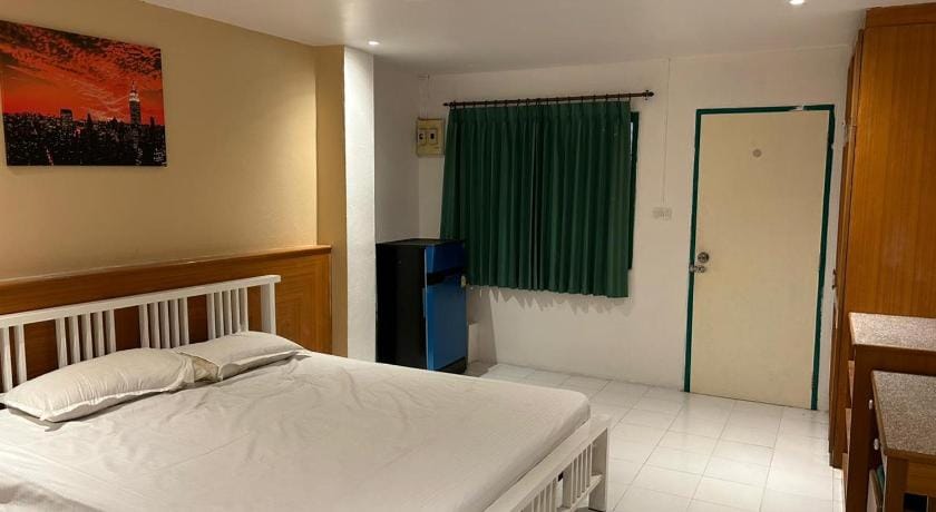 Green Paradise Apartment in Pattaya City
