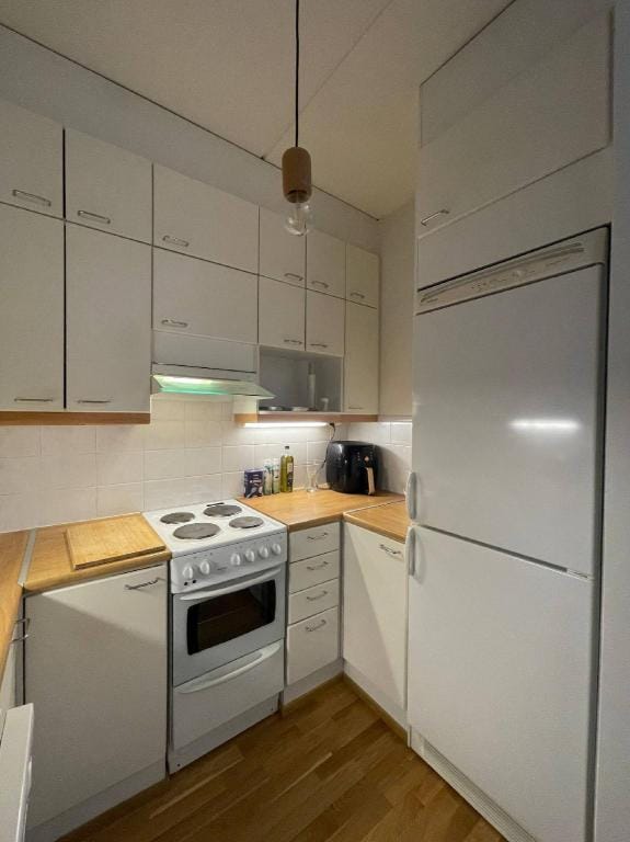 Cozy 2 room apartment with a private sauna Apartment in Helsinki