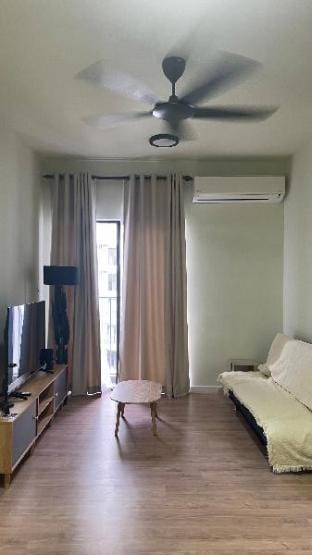 Dian Residency 3BR/ Pool View/ 52” TV with Netflix Apartment in Selangor, Malaysia