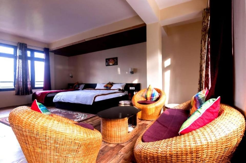 Vamoose Pine Village Retreat Vacation rental in India