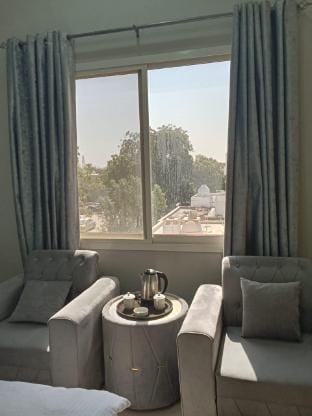 Executive Apartment 5 In a Guest House Vacation rental in Dubai