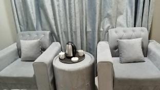 Executive Apartment 5 In a Guest House Vacation rental in Dubai