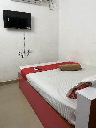 Gsd inn guest house Apartment in Puducherry