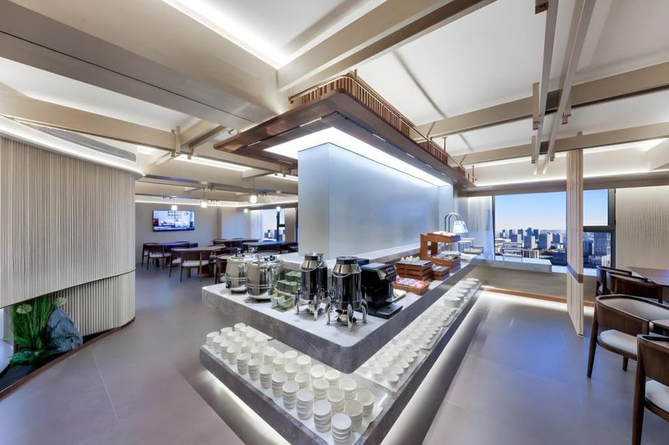 Palace Hotels (Zhengzhou High Speed Rail East Station Store) 朗丽兹酒店（郑州高铁东站店） Hotel in China