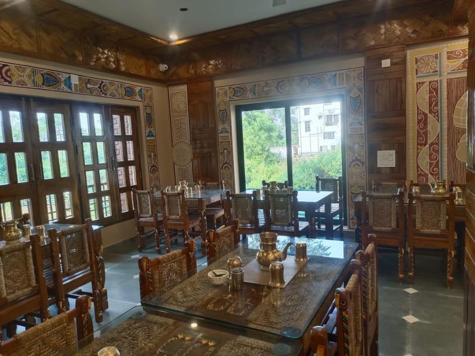 Rani Kutir Resort Hotel in West Bengal
