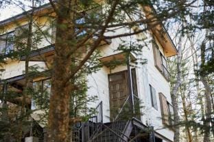 rinne 2nd living Kitakaruizawa Forest Vacation rental in Nagano Prefecture