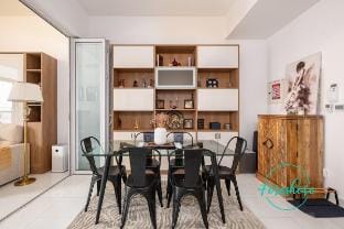 Blissful One Bedroom Apartment Apartment in Dubai