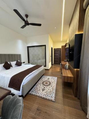 JANNAT VILLA Kapurthala Country House in Punjab, India