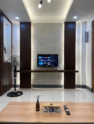 Good for 10 fully furnish house | BudgetBunks Vacation rental in Central Visayas