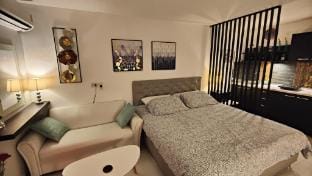 ANGKET HIP Jomtien ,36sqm, French Owner Villa in Pattaya City