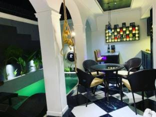 Amazing bungalow with private pool Vacation rental in Angeles