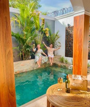 Sumptuous bungalow with private pool Vacation rental in Angeles
