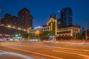 德全奢品酒店（国家会议中心奥林匹克公园地铁站店） Villa in Beijing