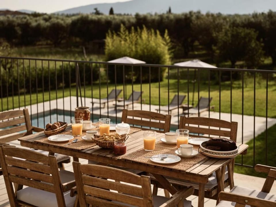 PHI Simple Living Quarters Apartment in Zakynthos, Greece