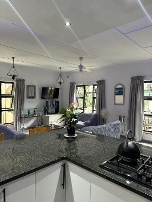 Bluehive Guesthouse Vacation rental in KwaZulu-Natal