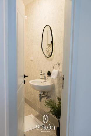 Vibrant Pistachio Retreat 2BR in Madinaty -Sokón R Apartment in Cairo Governorate
