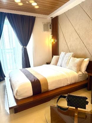 Clementi Suite @ Bernwood Tower Apartment in Iloilo City