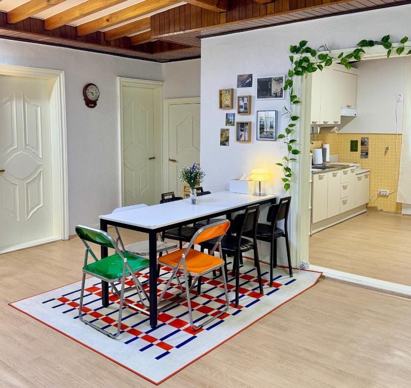 SLOWSTAY 복대동 힐링공간 장박환영 커플가족여행 출장 한국디저트 최대10인숙소 Apartment in South Korea
