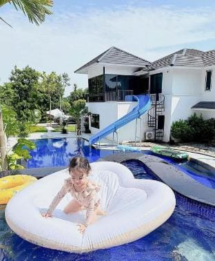HOA VILLA ADELA Villa in Laos