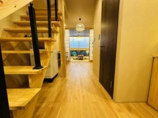 Himari Walk-6min , 2BR  Tatami, Easy Access to USJ Apartment in Osaka