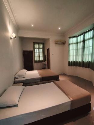 Pearl Villa 5 Bedroom Unit 7 Villa in Port Dickson
