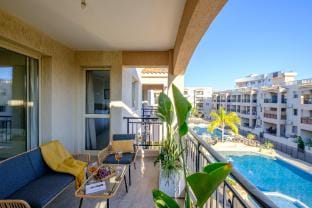Edge Residence by Nomads Apartment in Paphos
