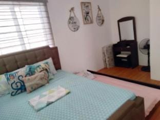 Halydan's Twinhouse,your beach haven Vacation rental in Calabarzon