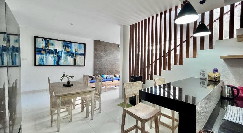 Kubu Sera Guest House Hotel in North Kuta