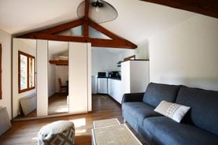 Studio * Confort * Serenite * La halte du Pelerin Apartment in Île-de-France