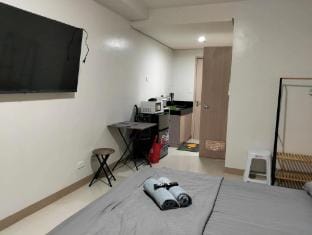 Iloilo Condo Staycation Apartment in Iloilo City