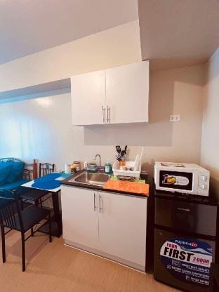 Minimalist Studio Condo Apartment in Iloilo City