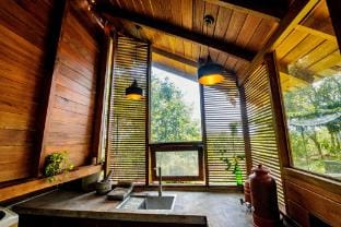 Heaven's Acres Lodge Villa in Central Province