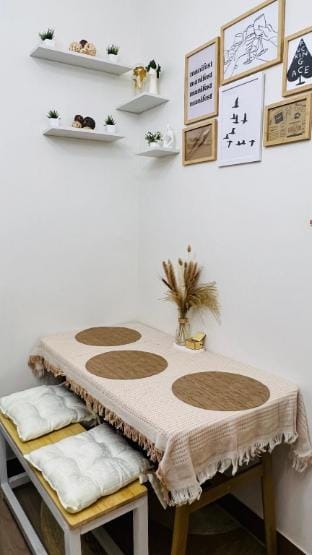 Kupsies Cozy Corner Apartment in Quezon City
