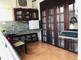 Flower City Villa Villa in Southern Province