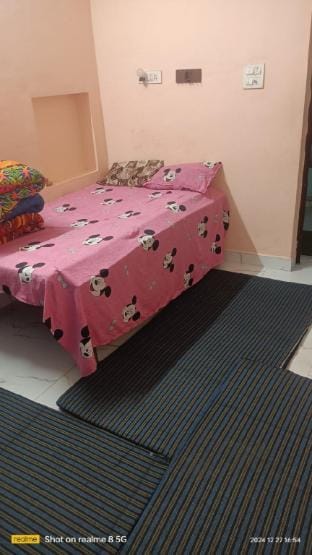 Vaishnavi home stay Vacation rental in Uttar Pradesh