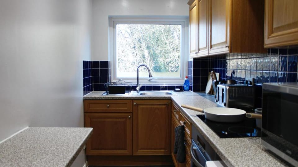 Concierge Services | Balcony View | Free Parking | Apartment in Hemel Hempstead