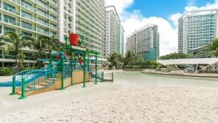 Retreat Haven Azure Urban Resort Residences Villa in Paranaque